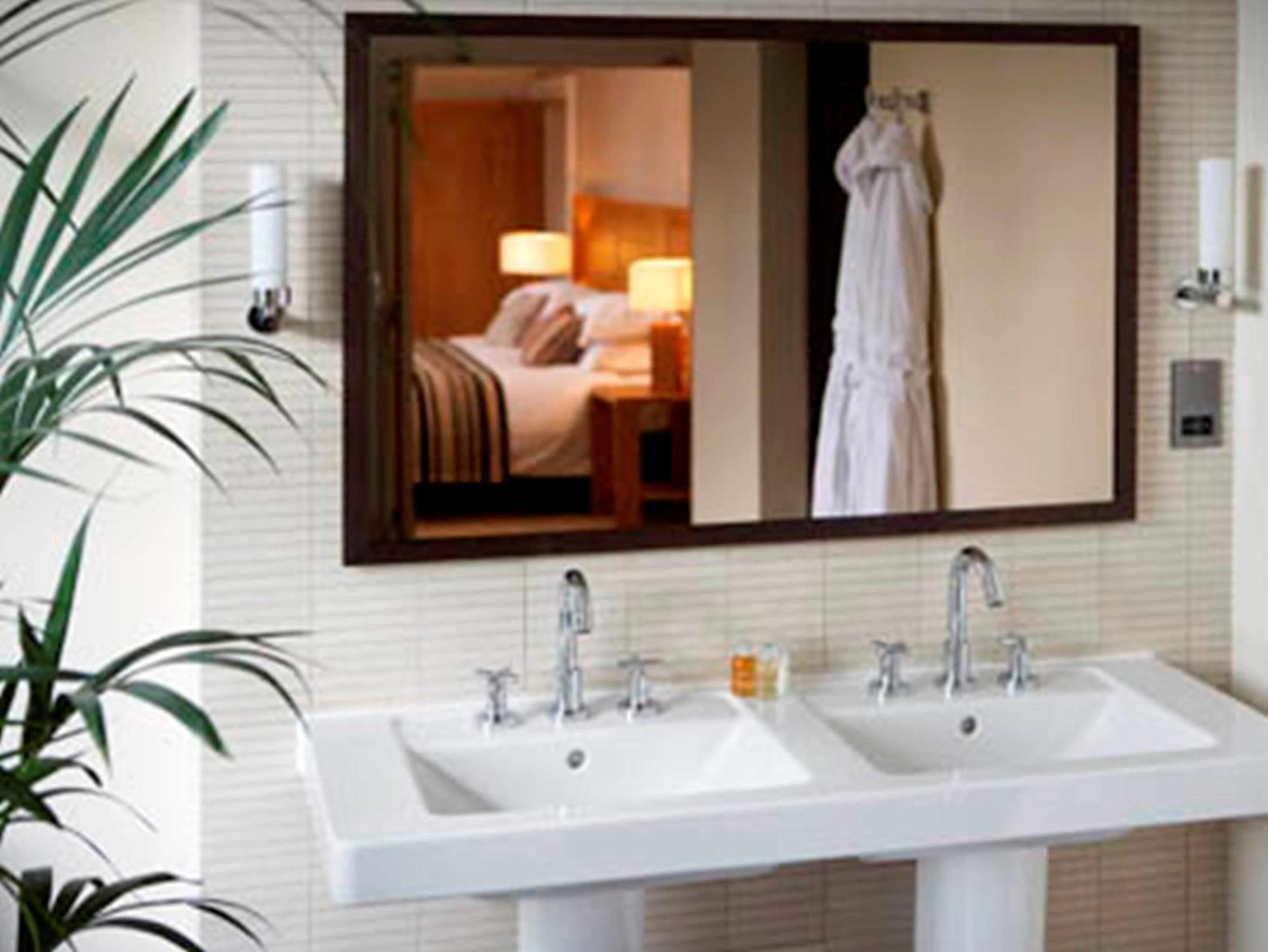 St Elizabeth'S House Hotel Плимът Екстериор снимка